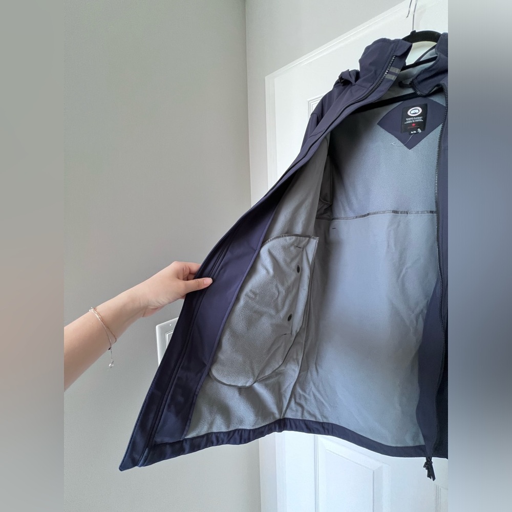 Canada Goose Kent Zip Up Jacket - Picture 7 of 13